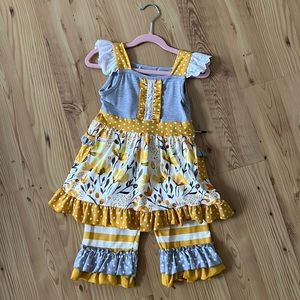Beautiful Boutique girls outfit! Only used one time for pictures.